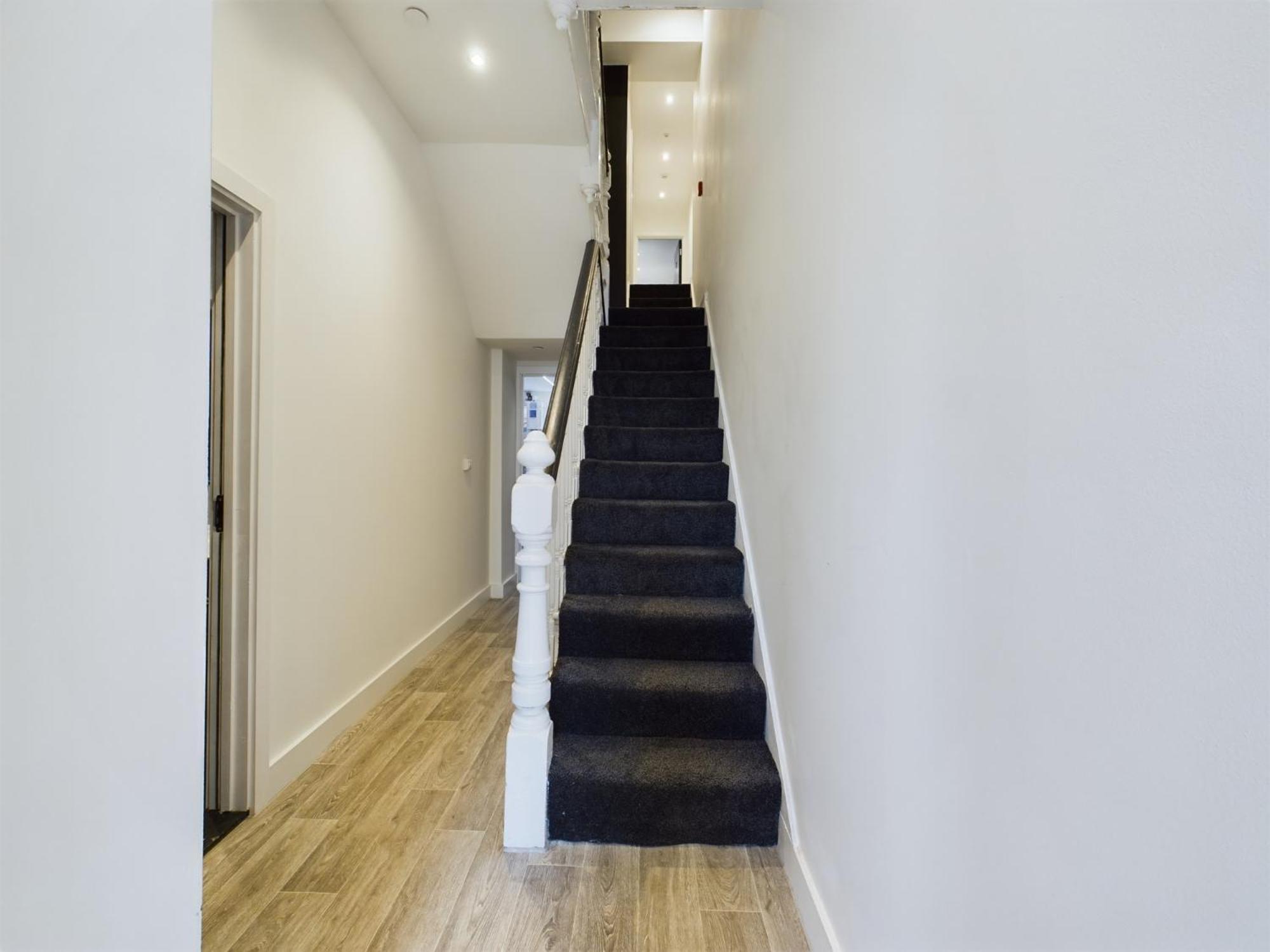 Substantial 9 Bedroom House In Swansea Sketty Exteriér fotografie